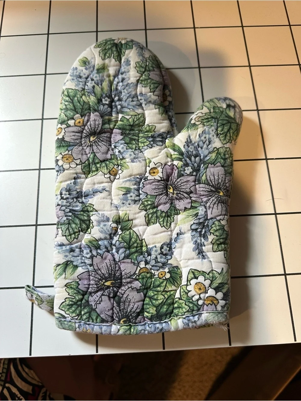 Lot Of 7 Misc Hot Pads Pot Holder Oven Mitt Jar opener trivet kitchen timer NWOT